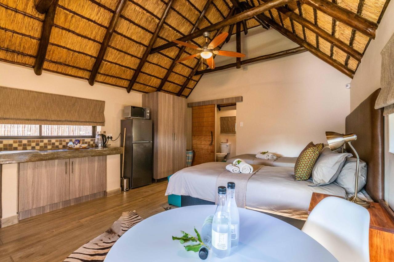 Kwanathi Lodge Beestekraal  Buitenkant foto